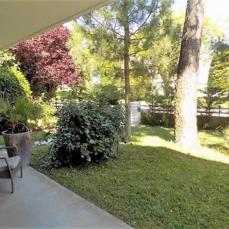 En Rez-de-chaussee Avec Jardin - Face Plage Foncillon